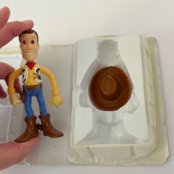 Vintage McDonalds Walt Disney Masterpiece Collection TOY STORY - WOODY- - Picture 1 of 5